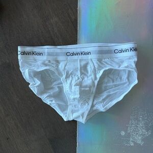 Calvin Klein Men's White Briefs size Medium